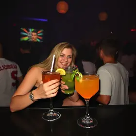 Luci Bar